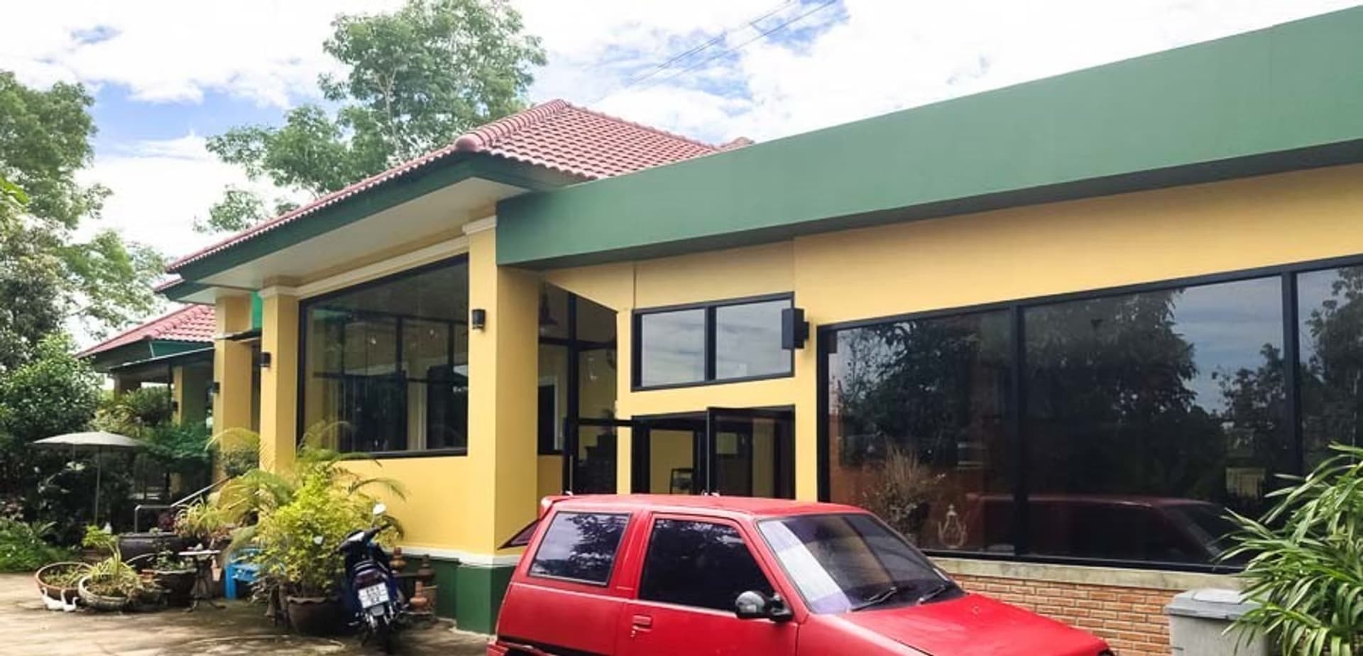 4 Bedroom House - Image 1