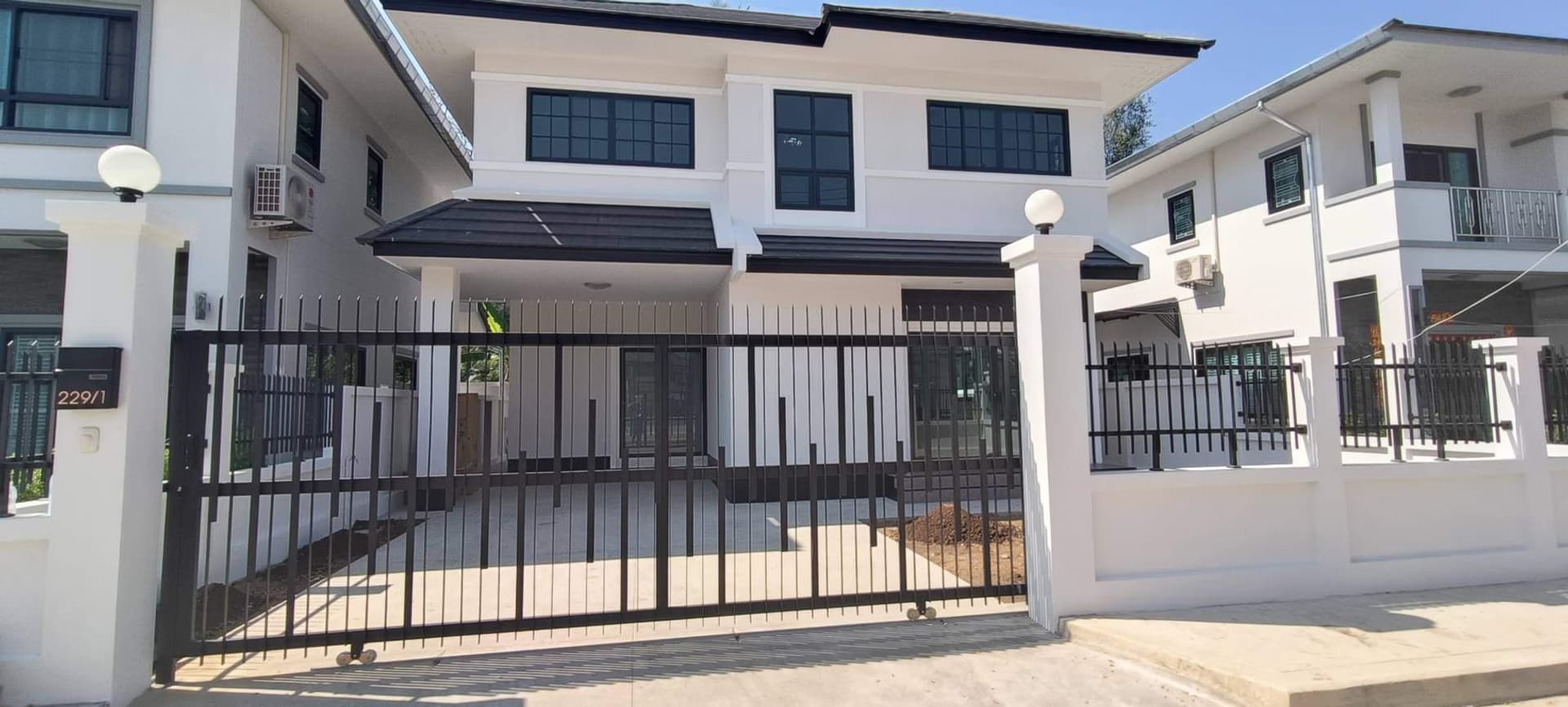 3 ห้องนอน บ้าน สำหรับ จำหน่าย ใน เมืองเชียงใหม่ - Image 1