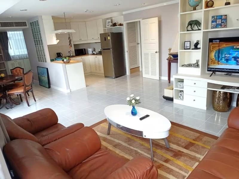 2 Bed Condo for Sale in Watthana