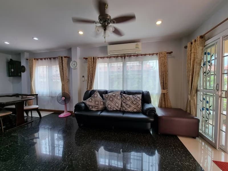 3 Bed House for Rent in Hang Dong