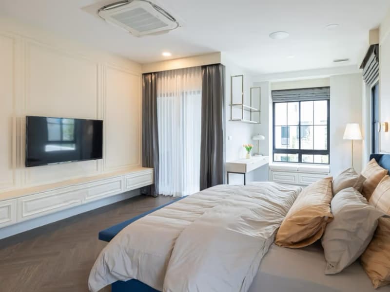 4 Bed House for Sale in Saphan Sung