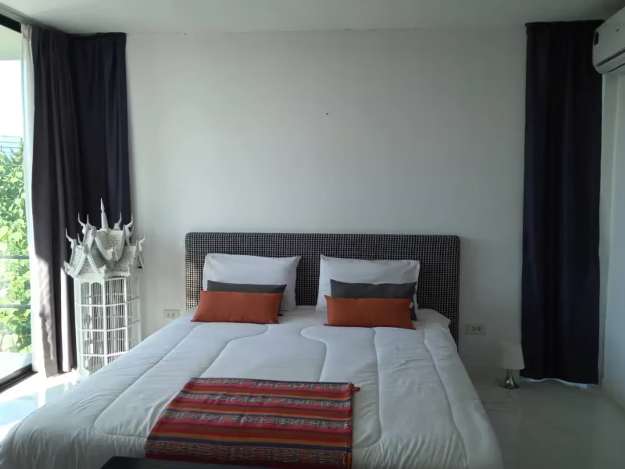 3 Bedroom House - Image 15