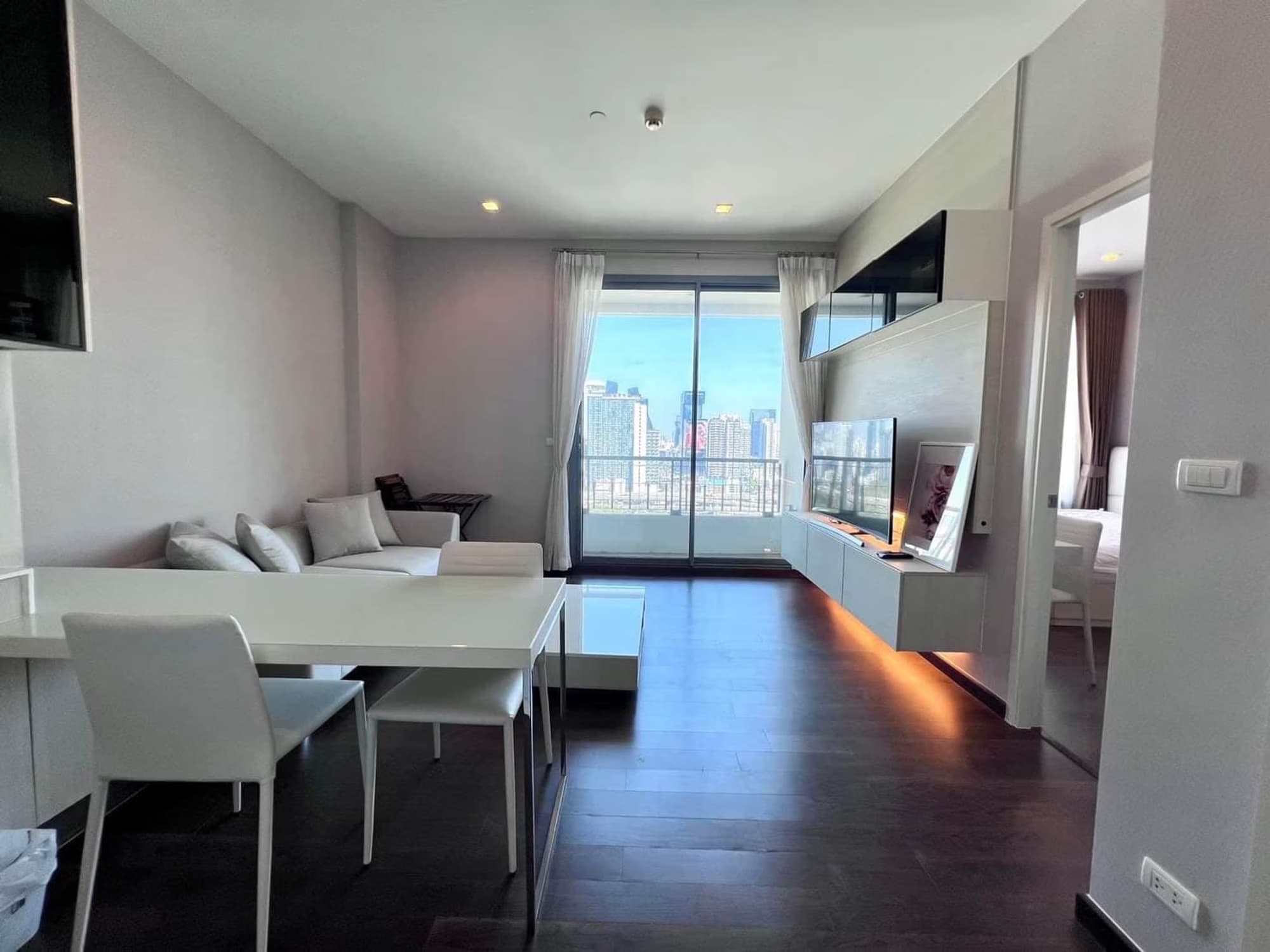 Condo for Rent at Q Asoke - Image 1