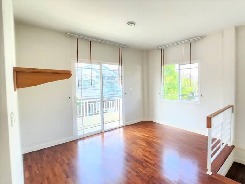 4 Bed House for Rent in Mueang Chiang Mai