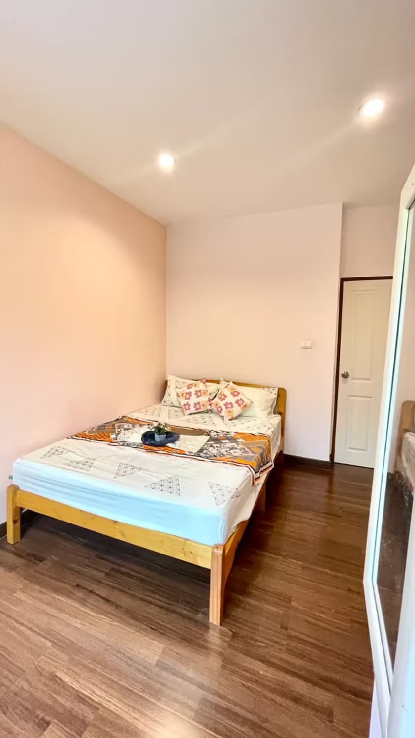 4 Bedroom House - Image 3