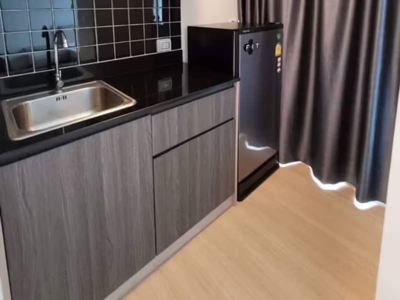 Studio for Rent in Mueang Samut Prakan