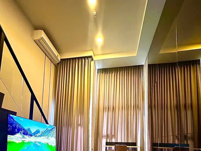 1 Bed Condo for Rent in Bang Rak