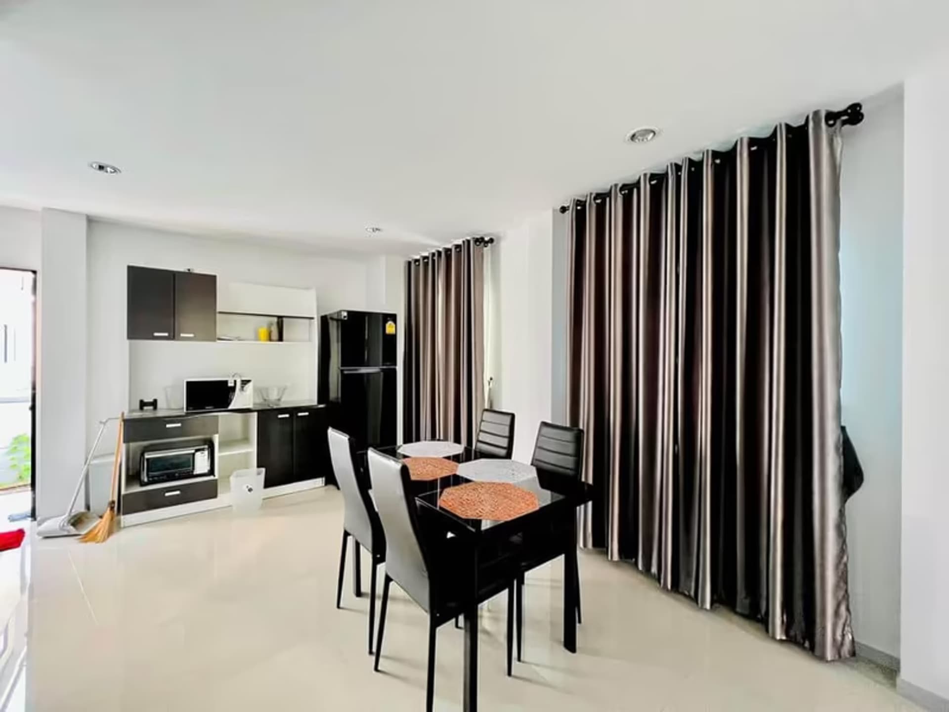  - Image 2