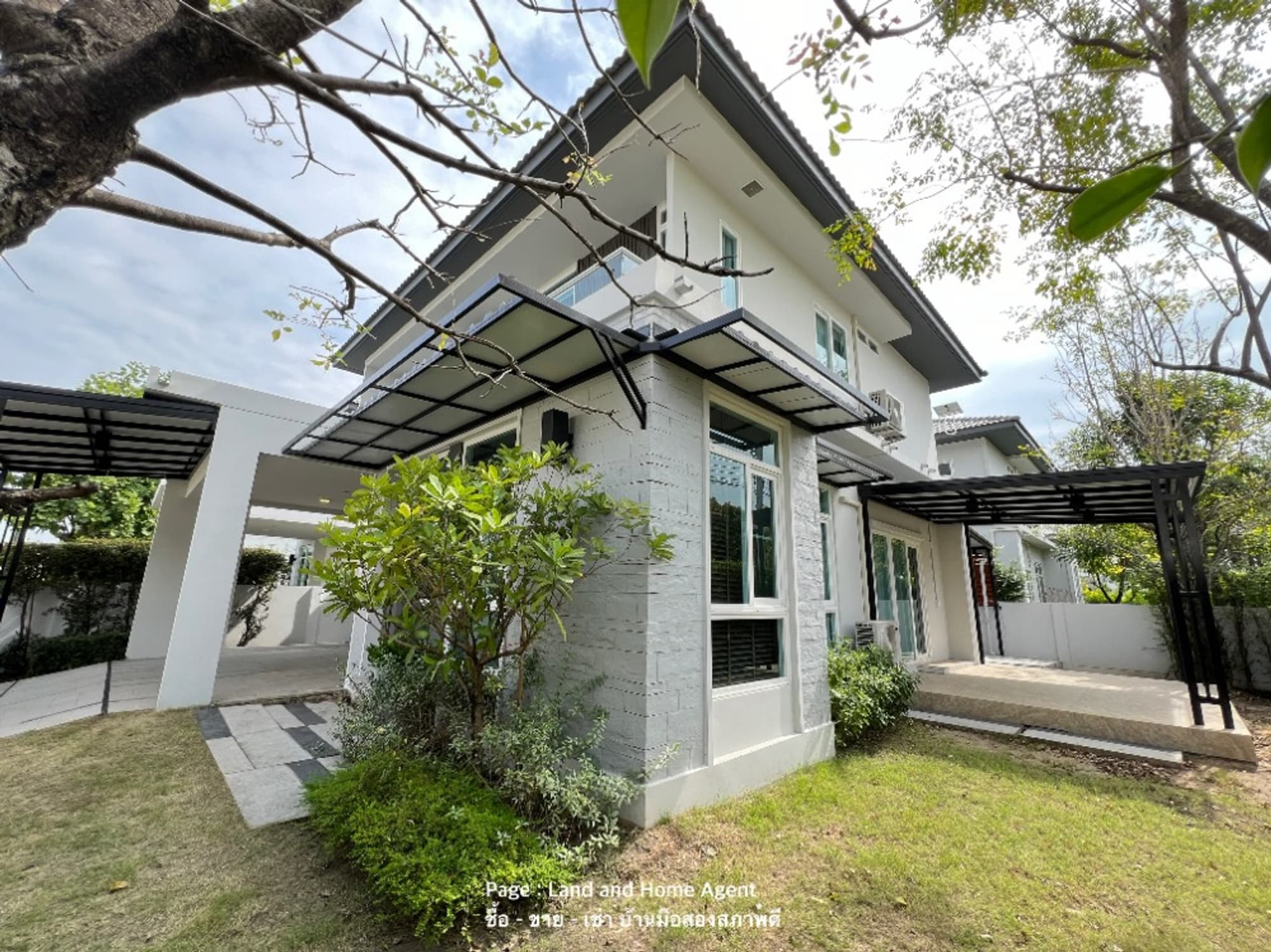 4 Bedroom House for Sale at Manthana Motorway-Krungthep Kreetha - Image 37