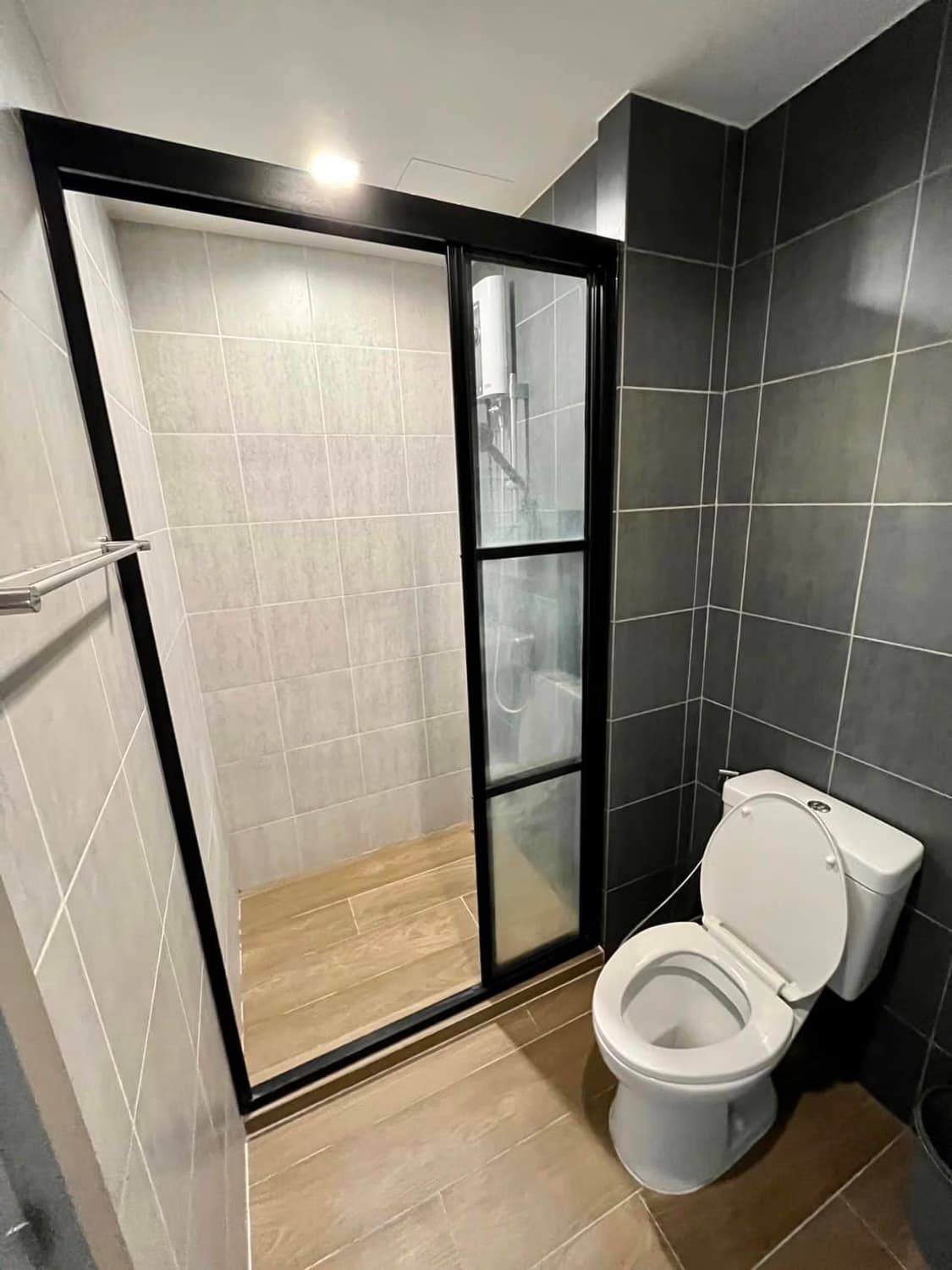  - Image 8
