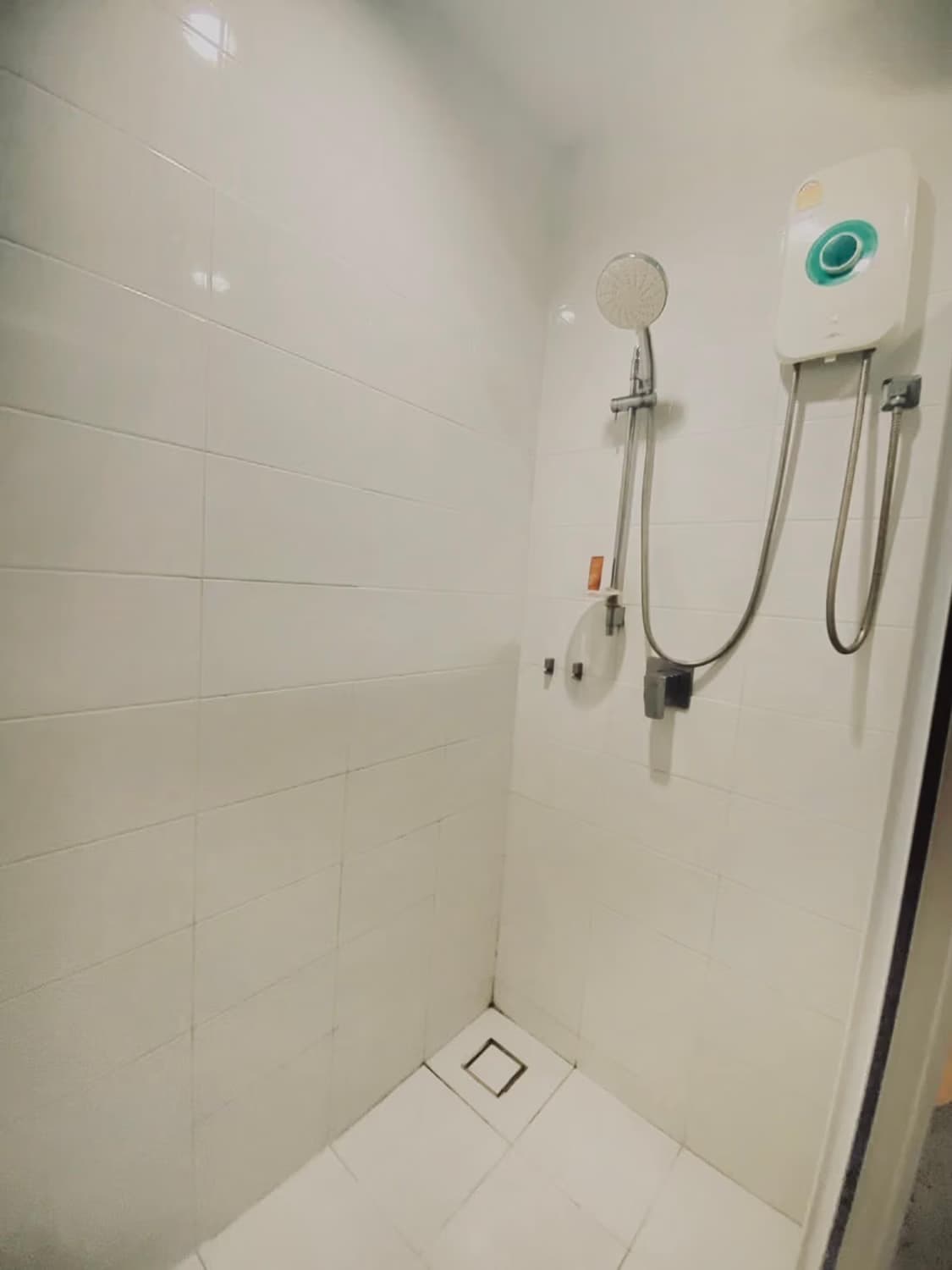 Condo for Rent, Sale at North 3 Serene Lake - Image 5