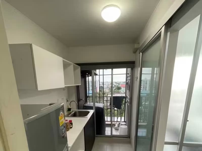 1 Bedroom Condo