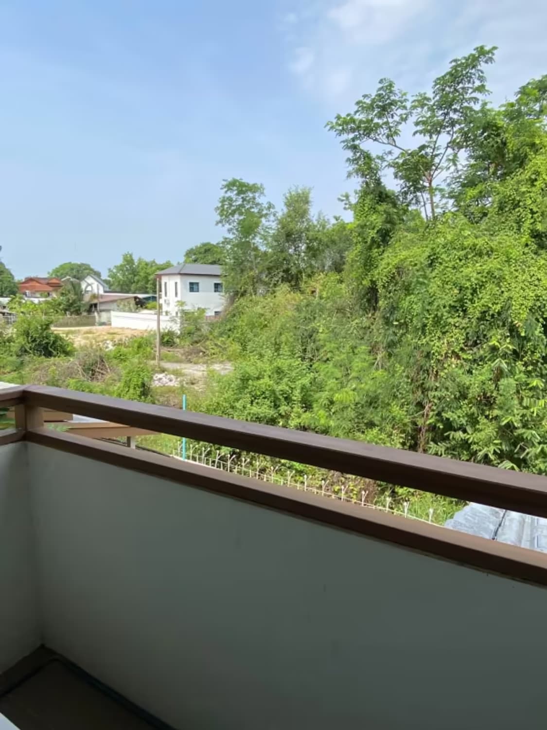 4 Bedroom House - Image 3