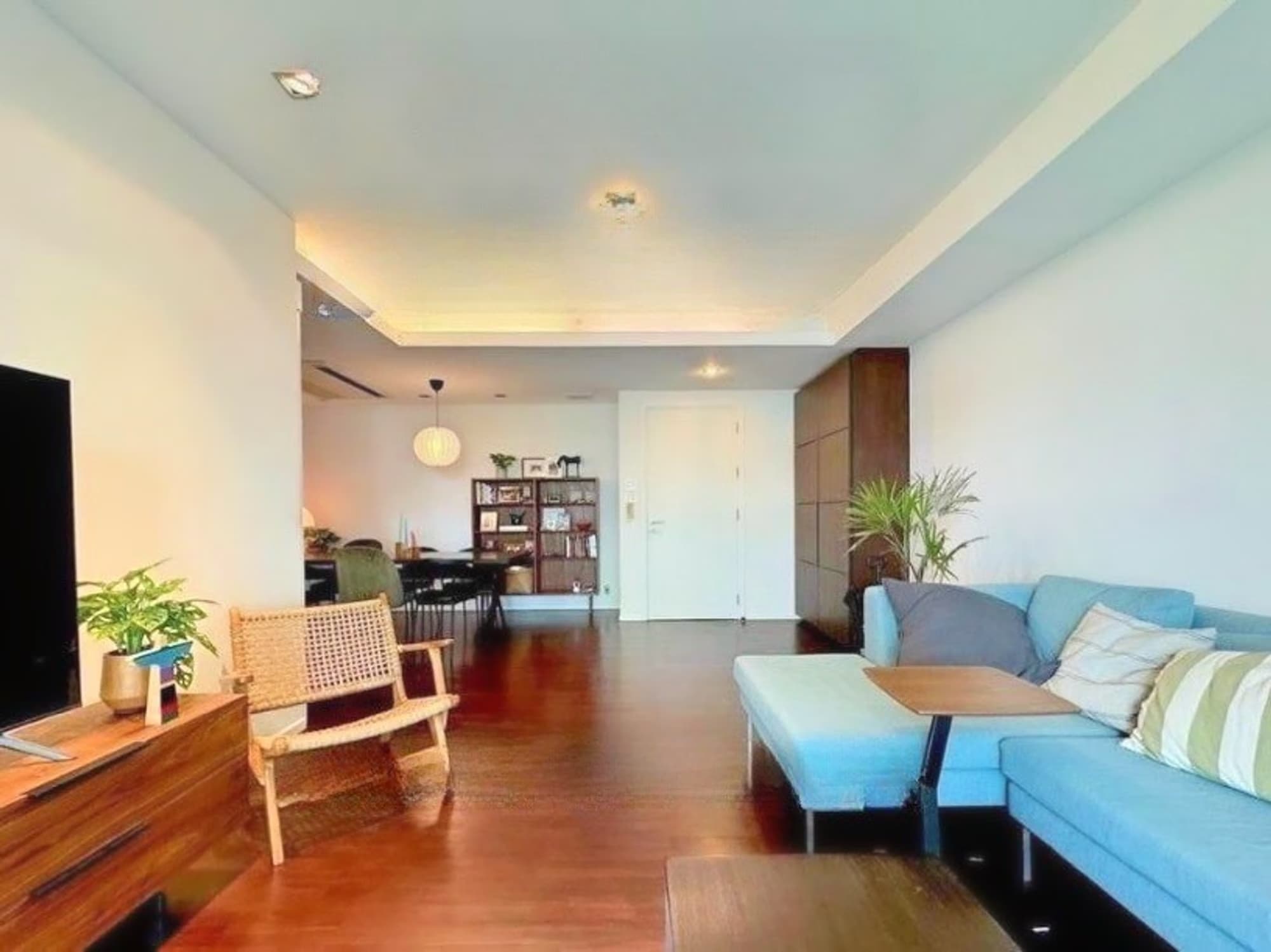 2 Bed Condo for Sale in Sathon - Image 1
