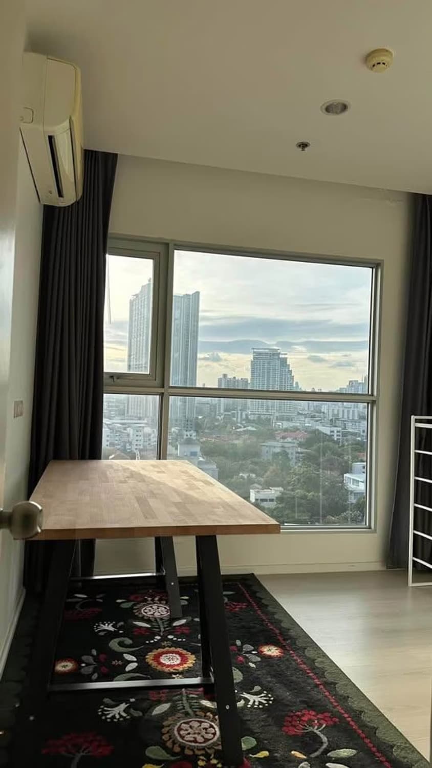2 Bed Condo for Sale in Khlong Toei - Image 10