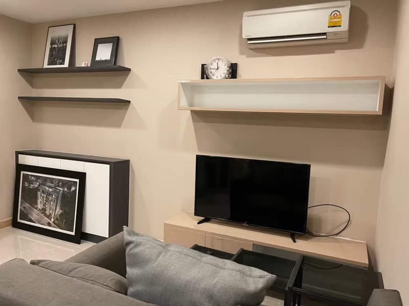 1 Bed Condo for Rent and Sale  Near Ekkamai BTS
