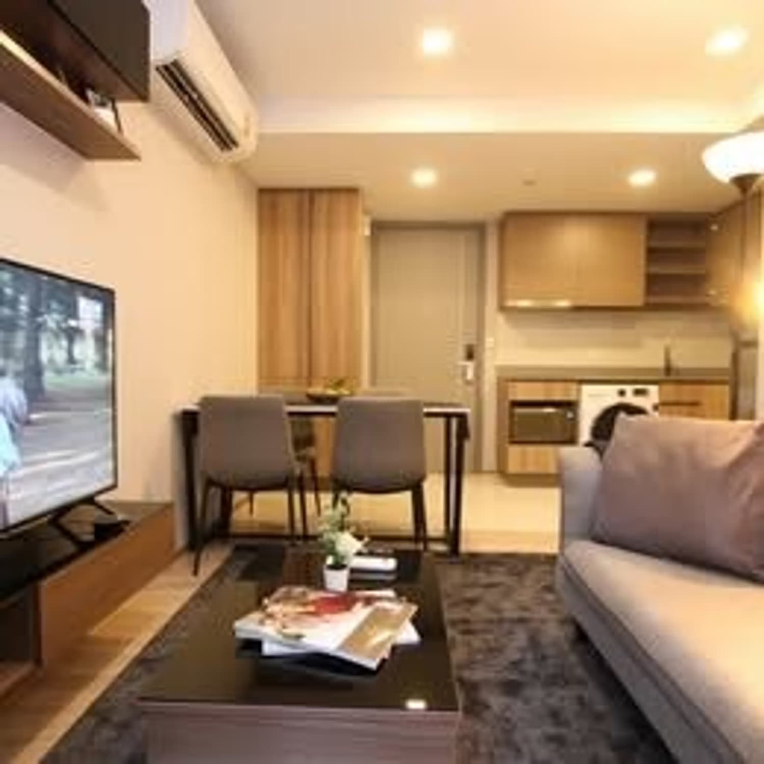 2 卧室 公寓 用于 出租和出售 在 Watthana - Image 1