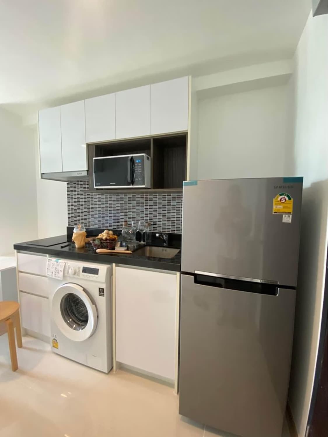 1 Bedroom Condo - Image 5