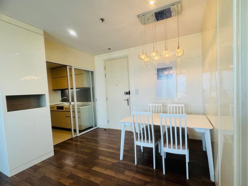 1 Bed Condo for Rent in Thon Buri