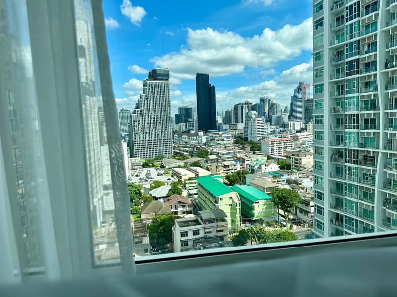 1 Bed Condo for Rent and Sale in Bang Rak