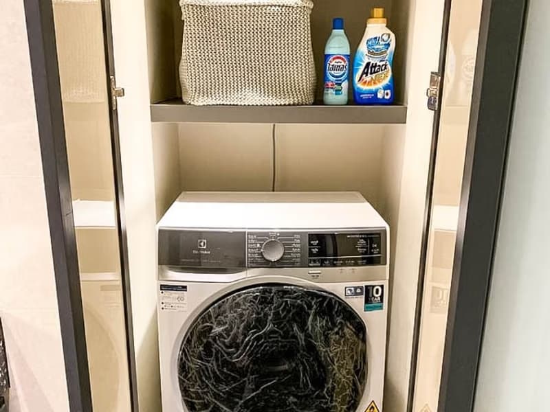 1 Bedroom Condo