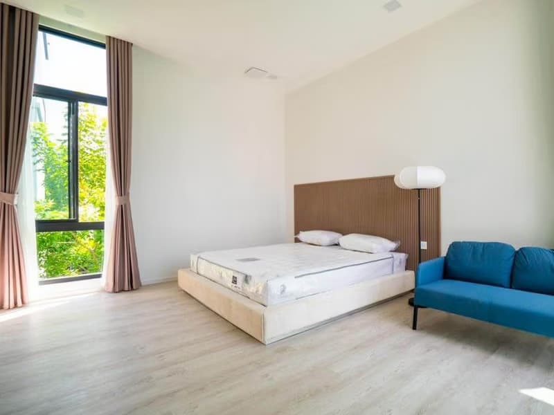 4 Bed House for Rent in Saphan Sung