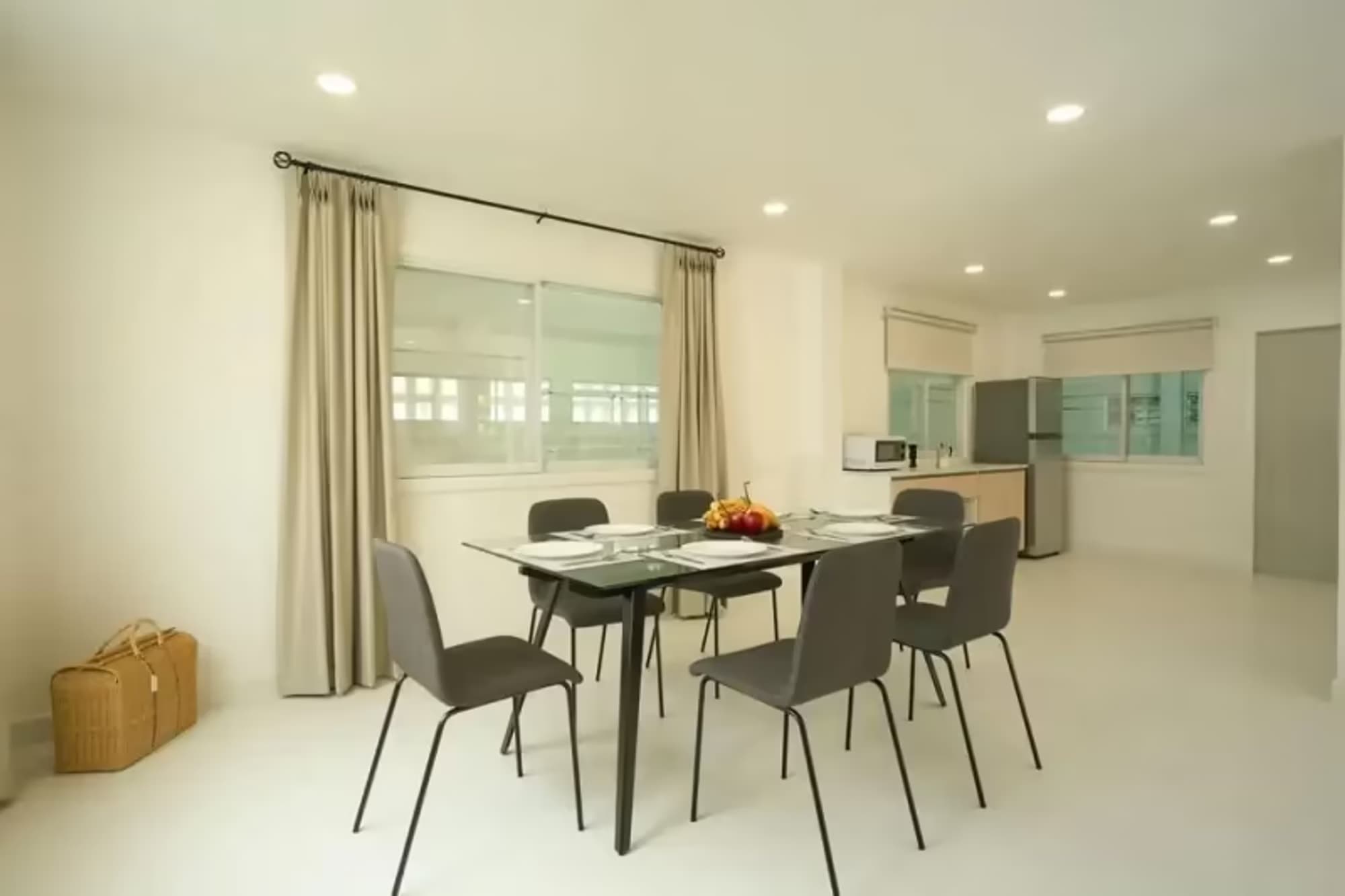 3 Bedroom House - Image 11
