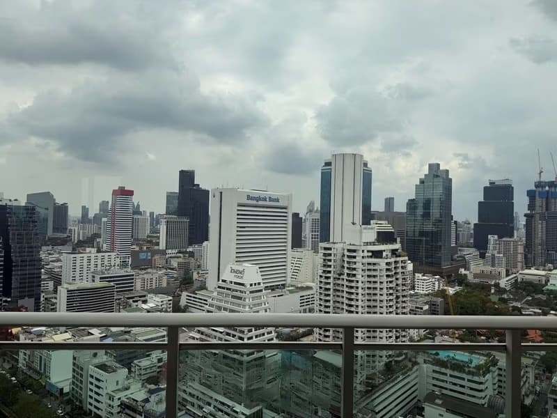 3 Bed Condo for Rent in Bang Rak