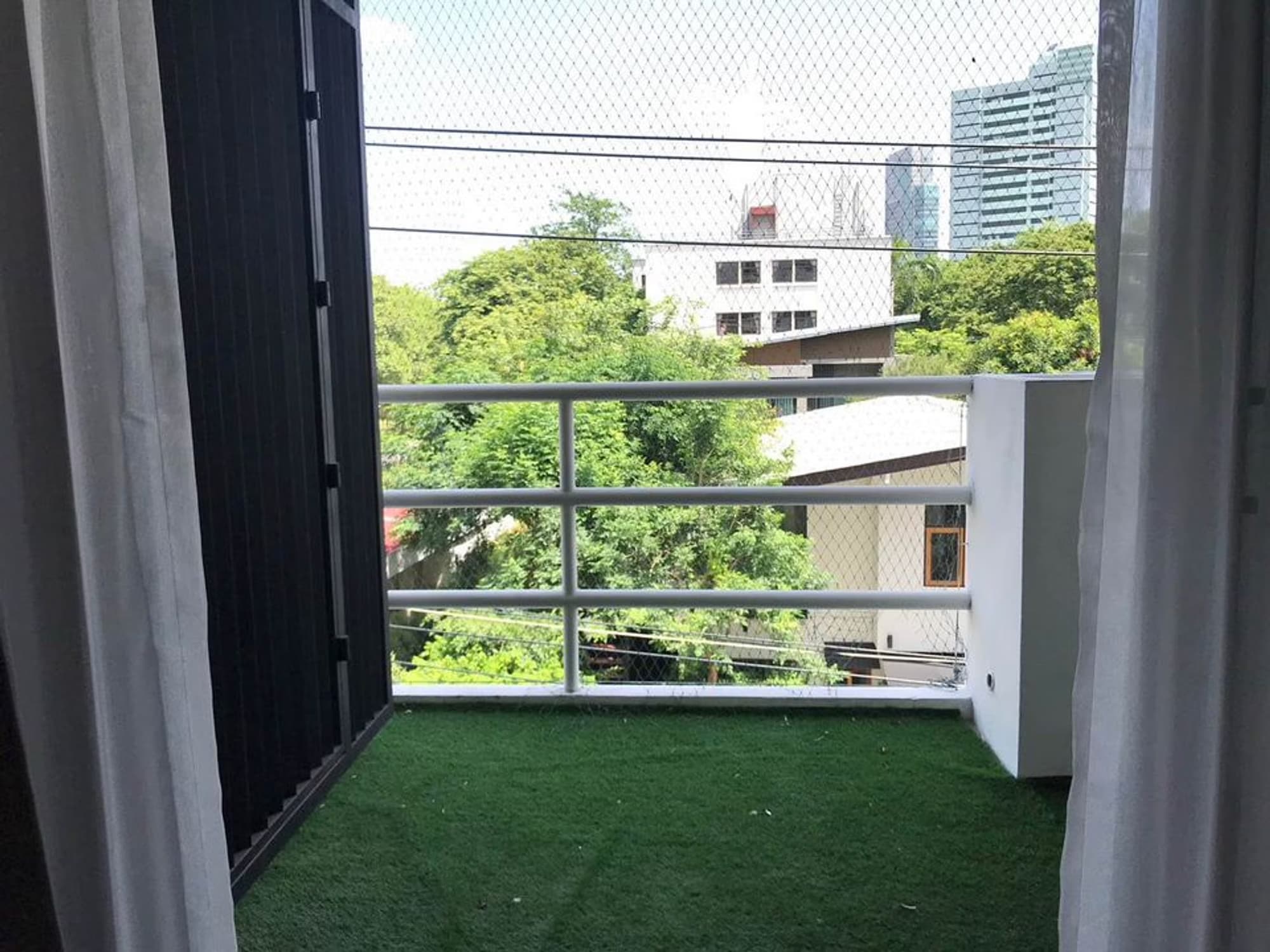 1 Bed Condo for Rent in Phaya Thai - Image 9