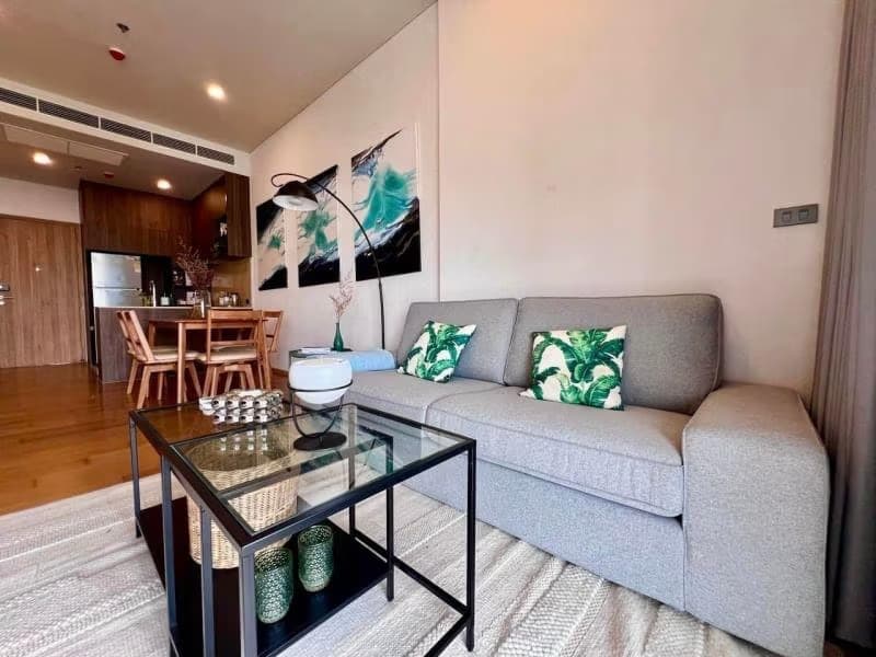2 Bed Condo for Rent in Khlong Toei
