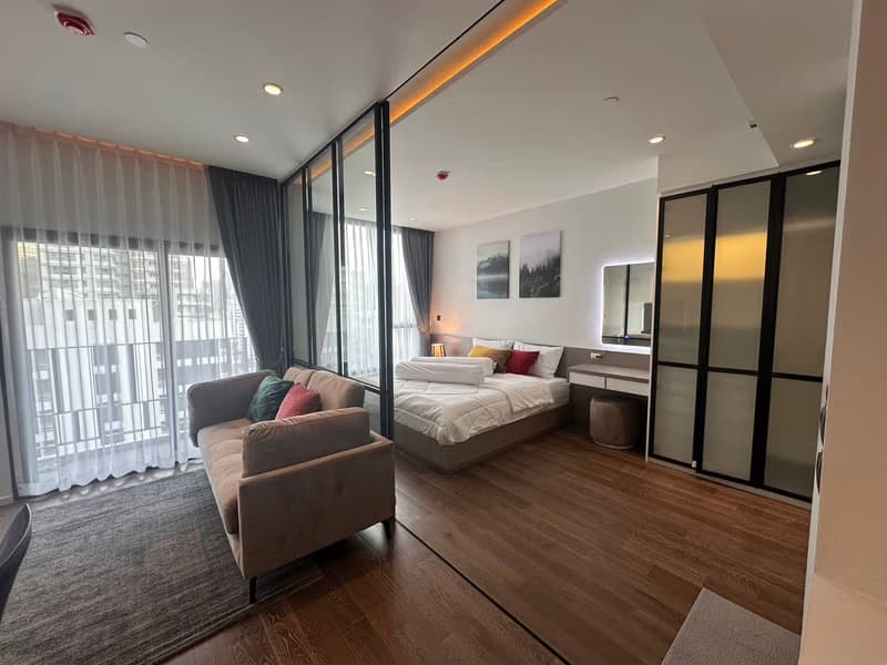 Condo for Rent at MUNIQ Sukhumvit 23