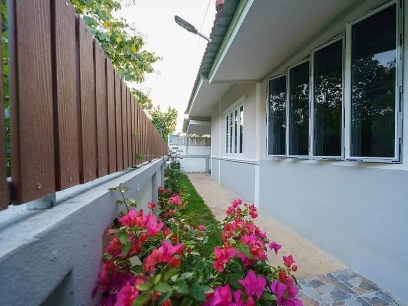 3 Bed House for Rent and Sale in Hang Dong