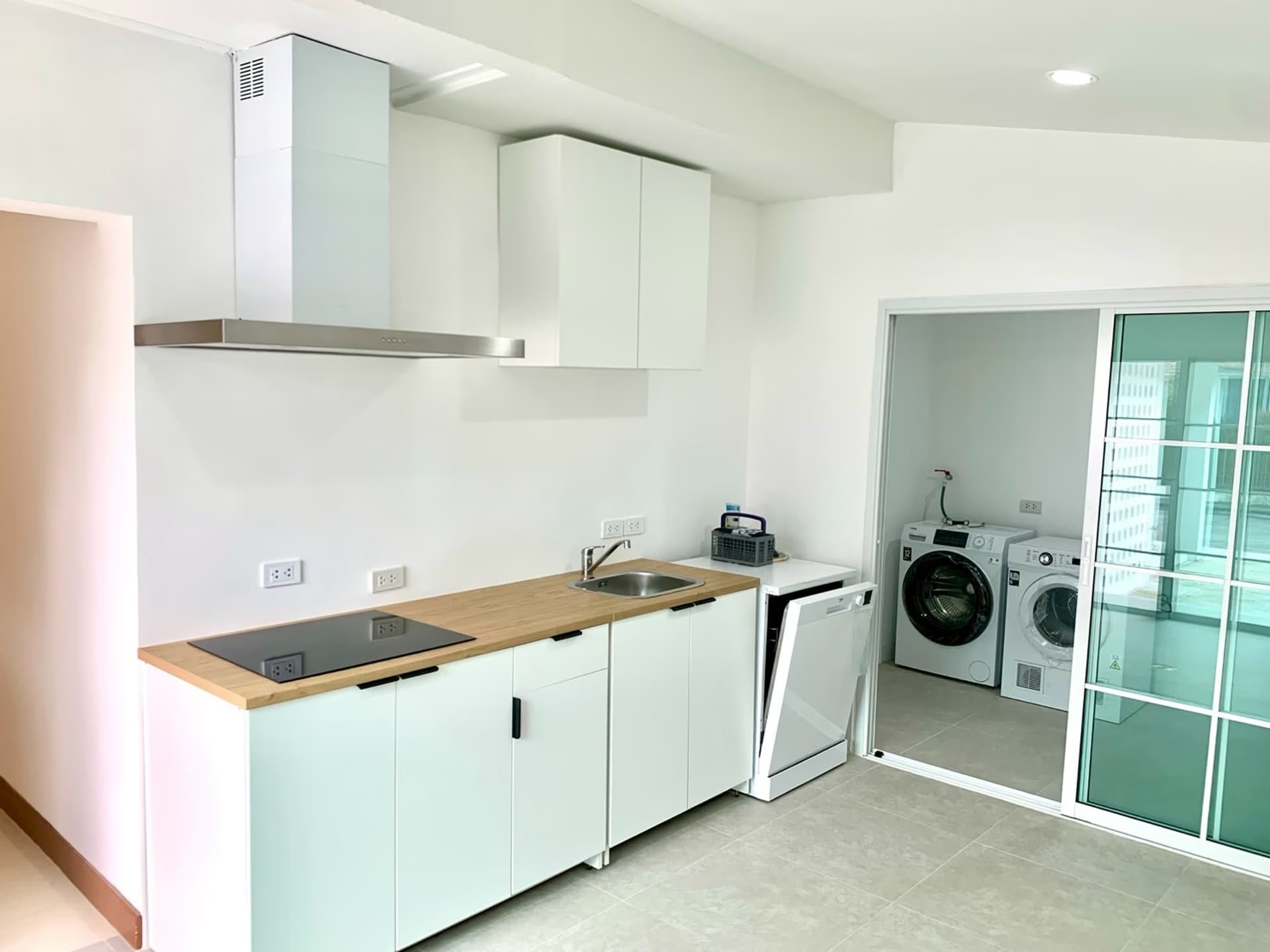 3 Bed House for Rent in Mueang Chiang Mai - Image 16