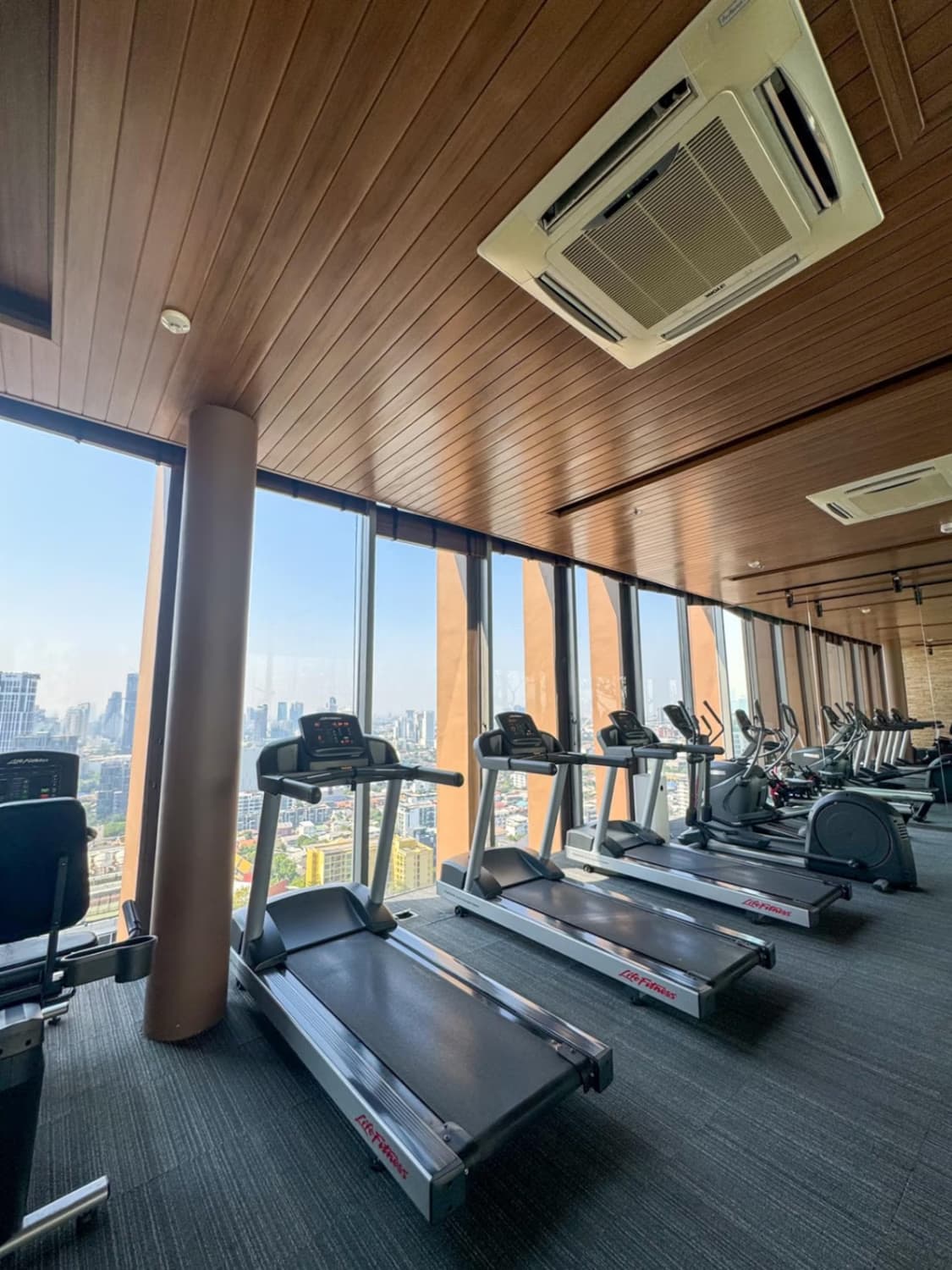 2 Bed Condo for Sale in Watthana - Image 8