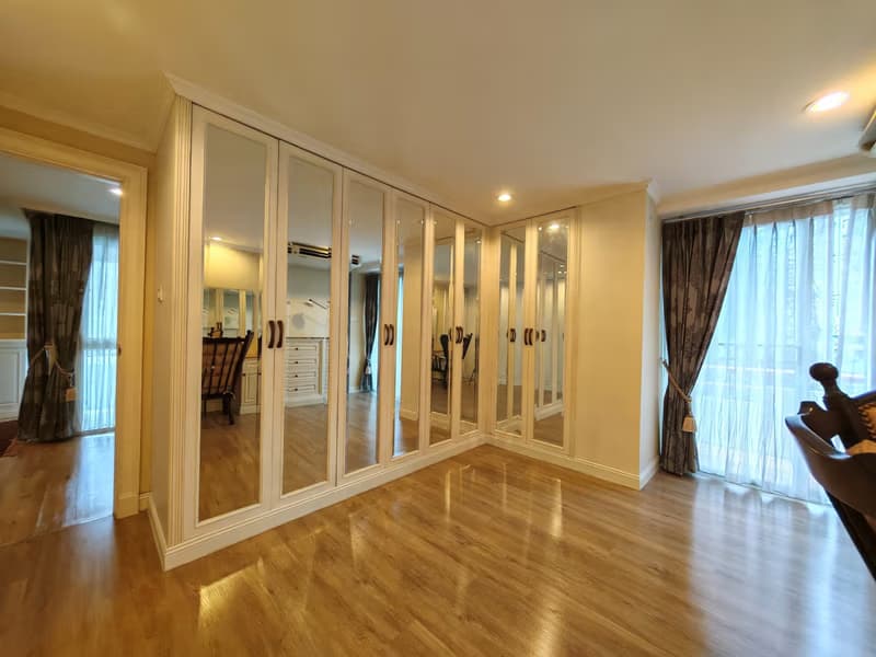 2 Bed Condo for Rent in Pathum Wan