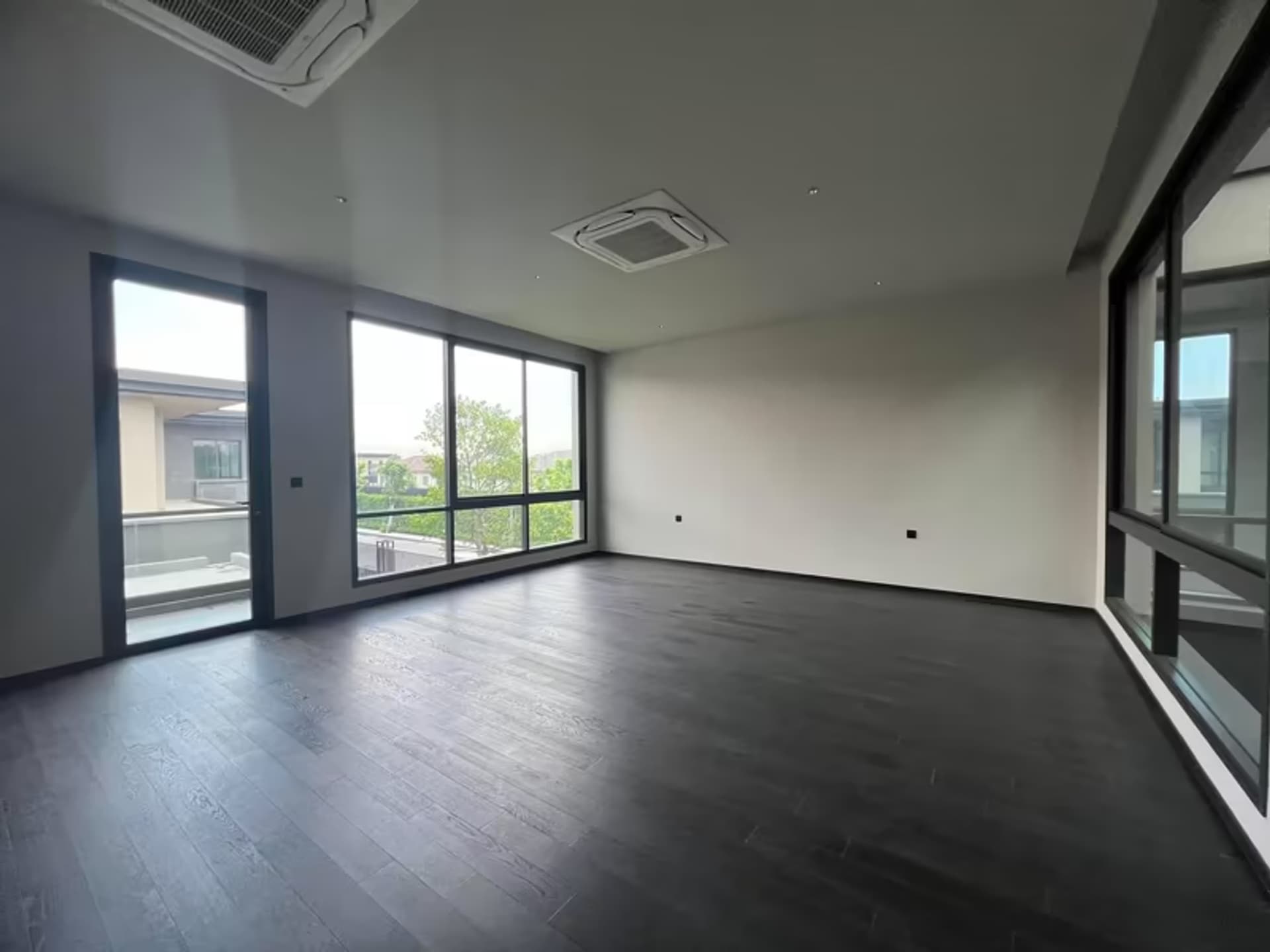 House for Sale at Siraninn Residences.   - Image 4