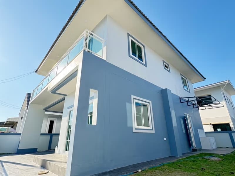 4 Bed House for Sale in Doi Saket District