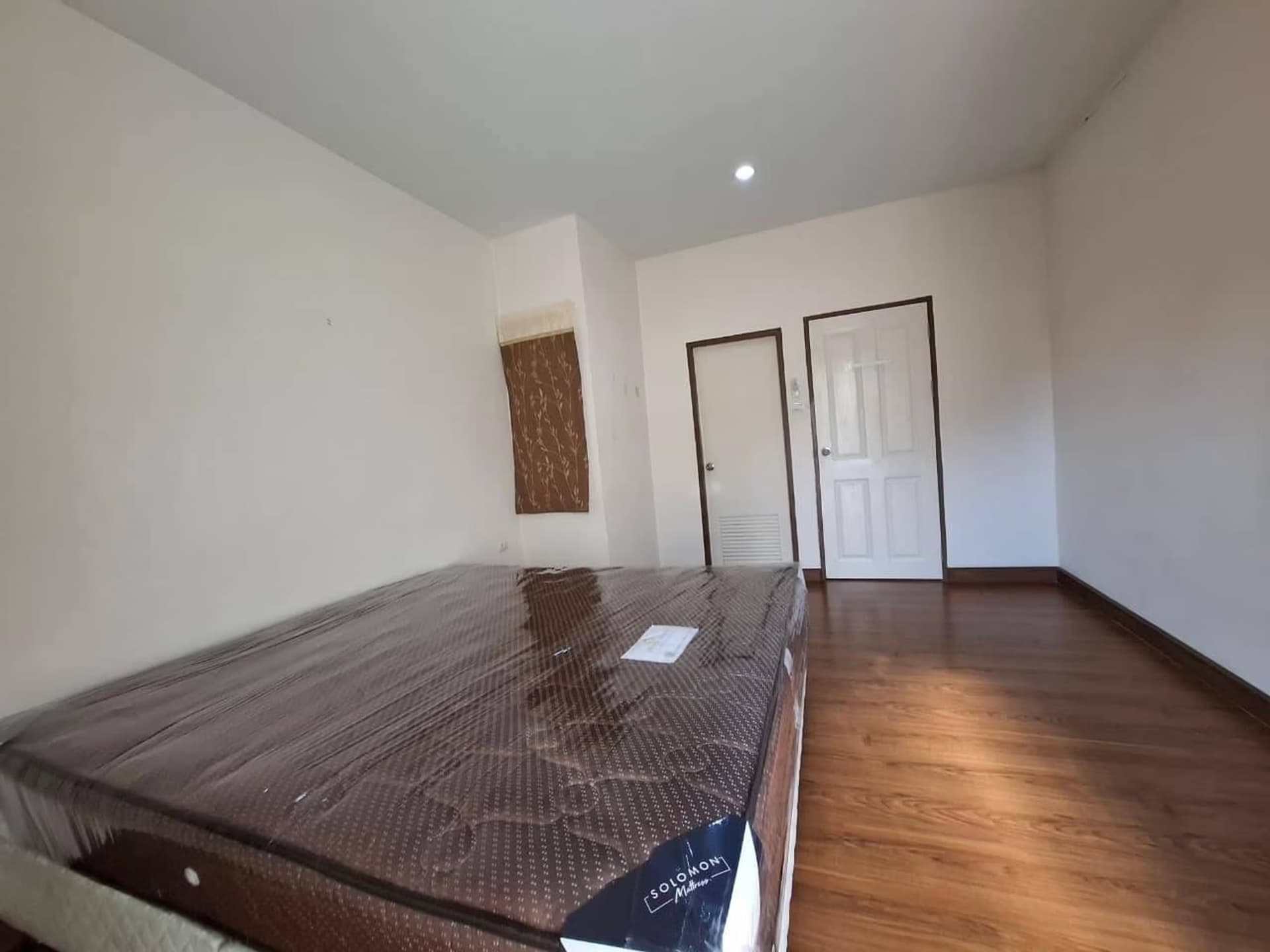 4 Bed House for Rent in Mueang Chiang Mai - Image 5