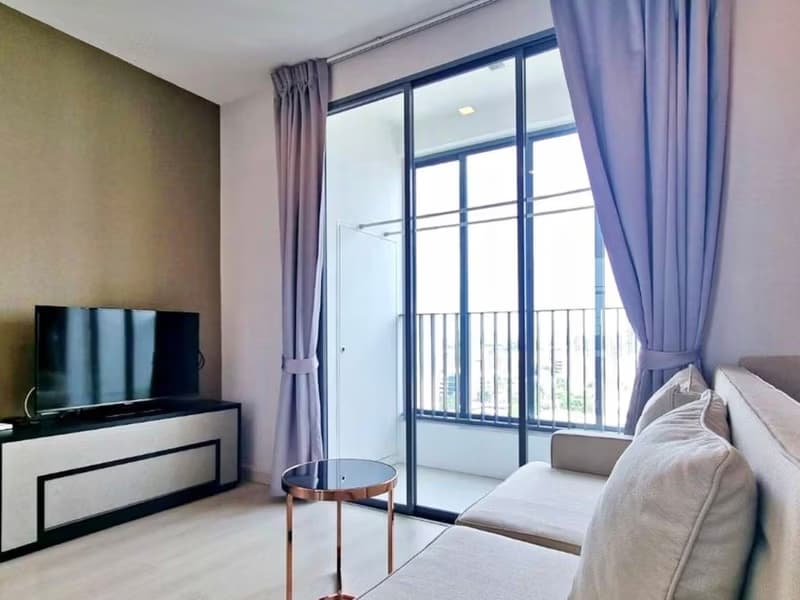 Condo for Rent at Ideo Mobi Sukhumvit 81