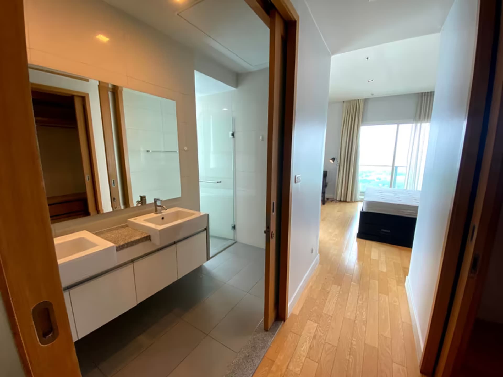  - Image 8
