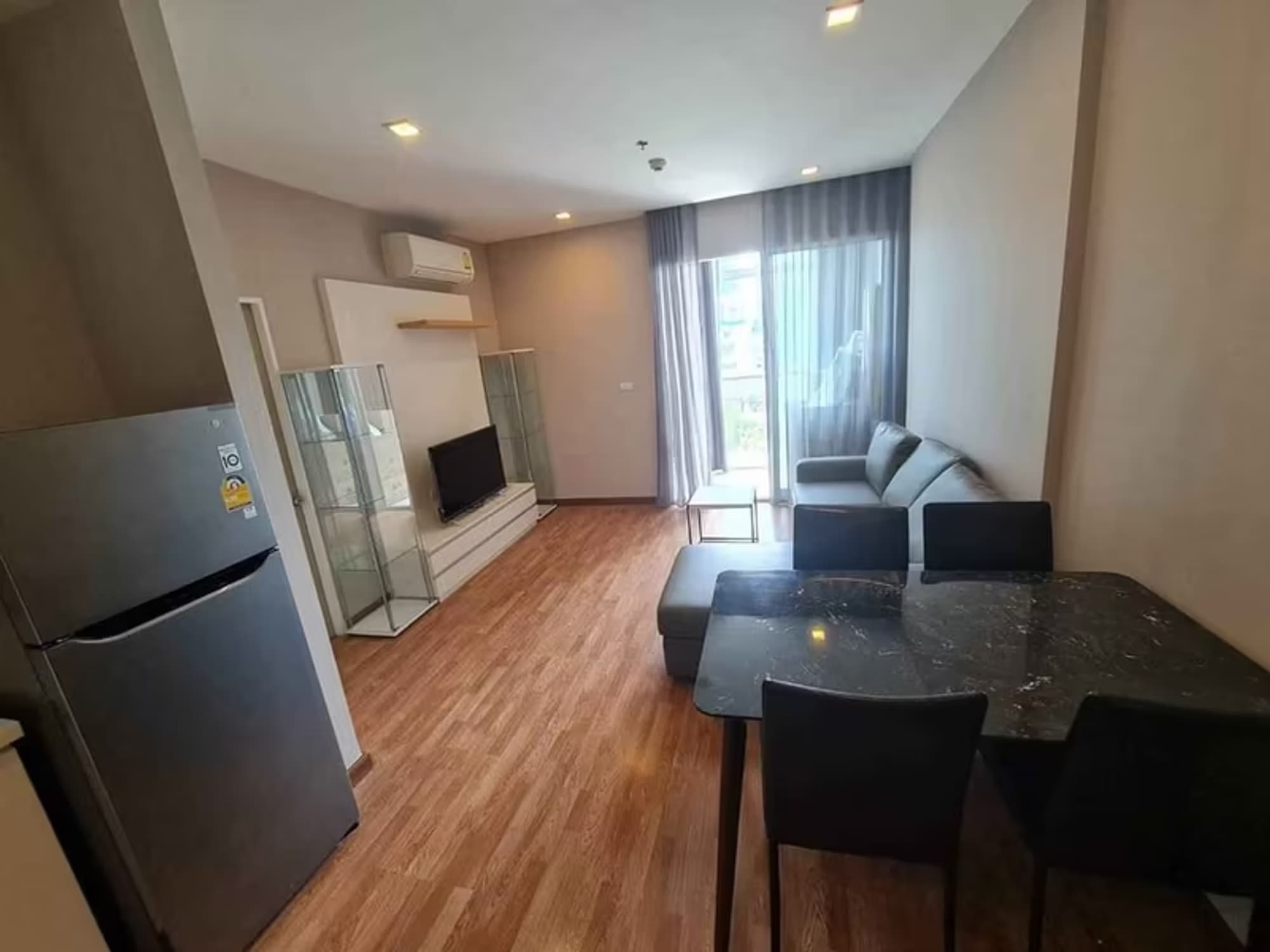 1 Bedroom Condo - Image 7