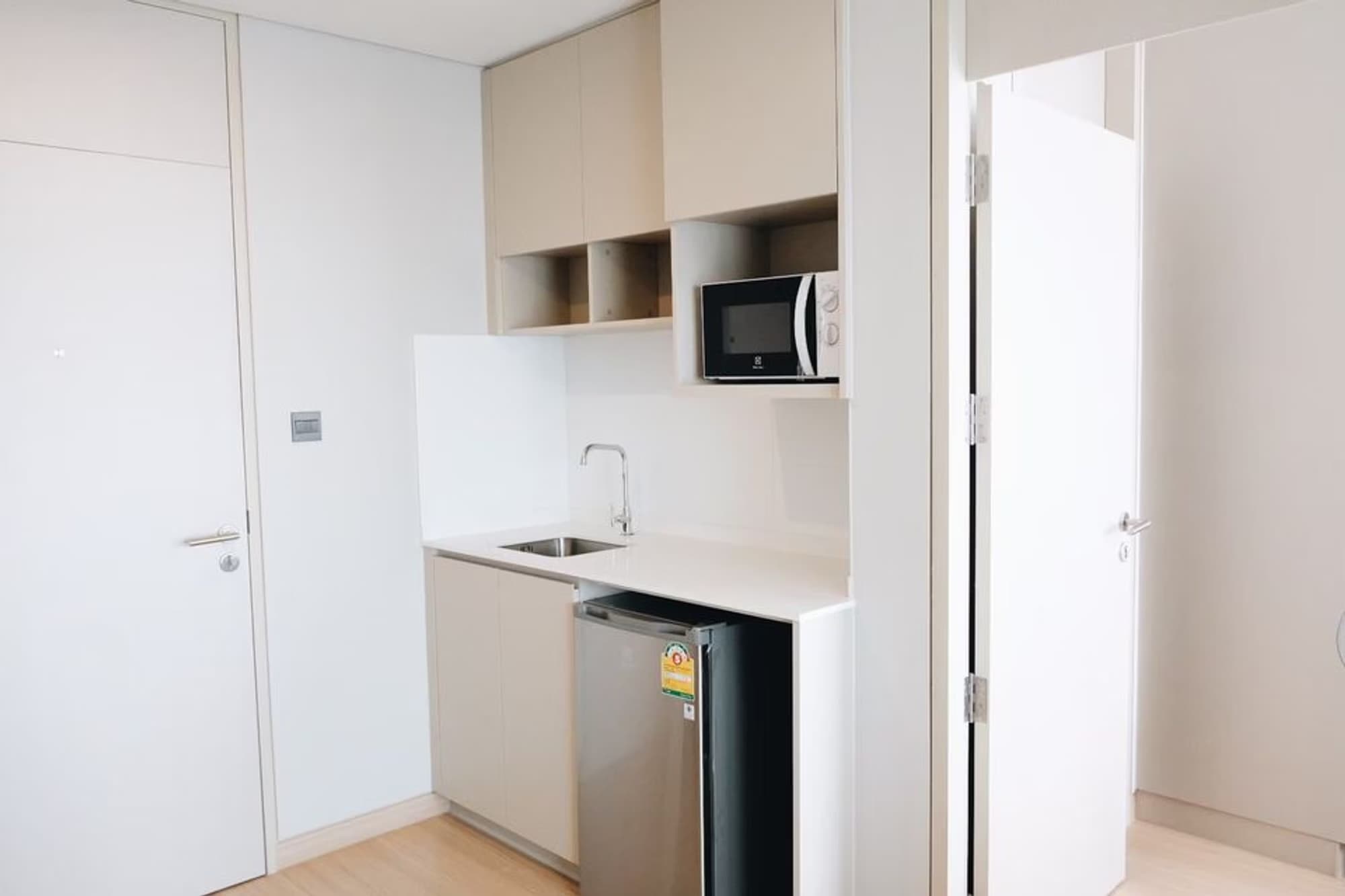 Condo for Sale at Lumpini Suite Phetchaburi-Makkasan - Image 4