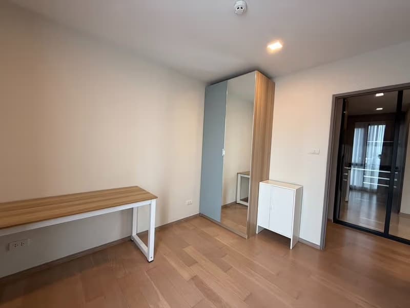 2 Bed Condo for Rent in Watthana