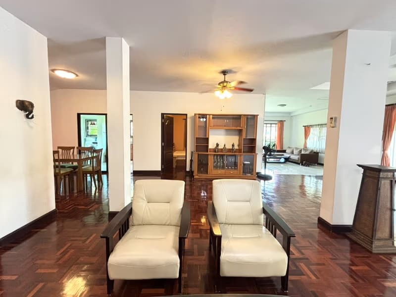 3 Bed House for Rent and Sale in Hang Dong