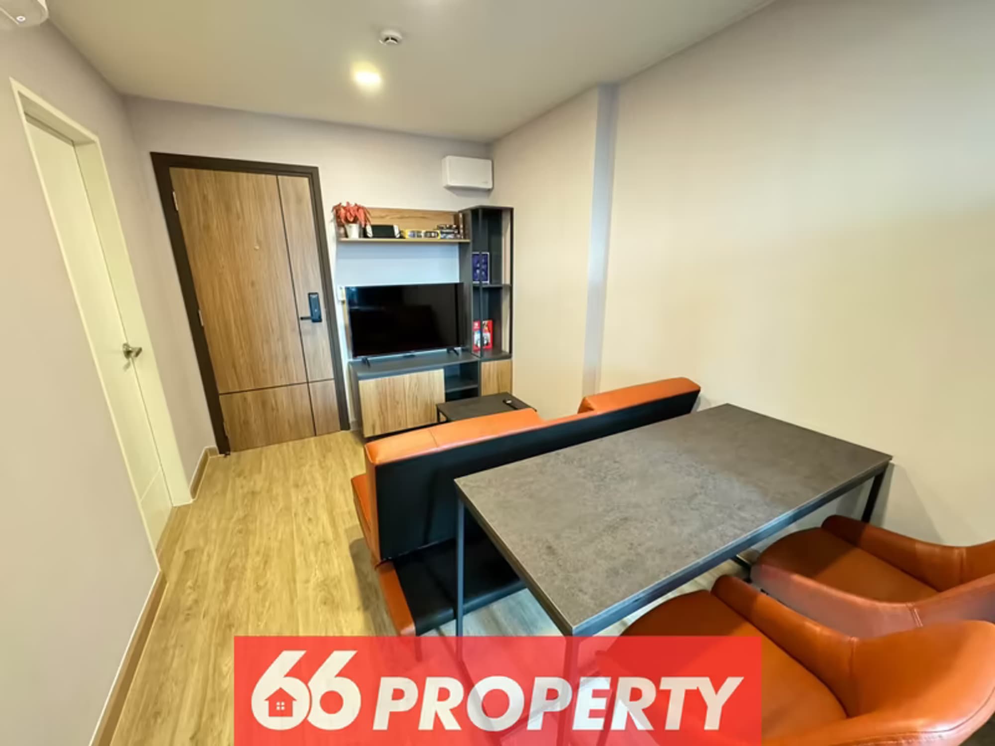 1 Bedroom Condo - Image 1