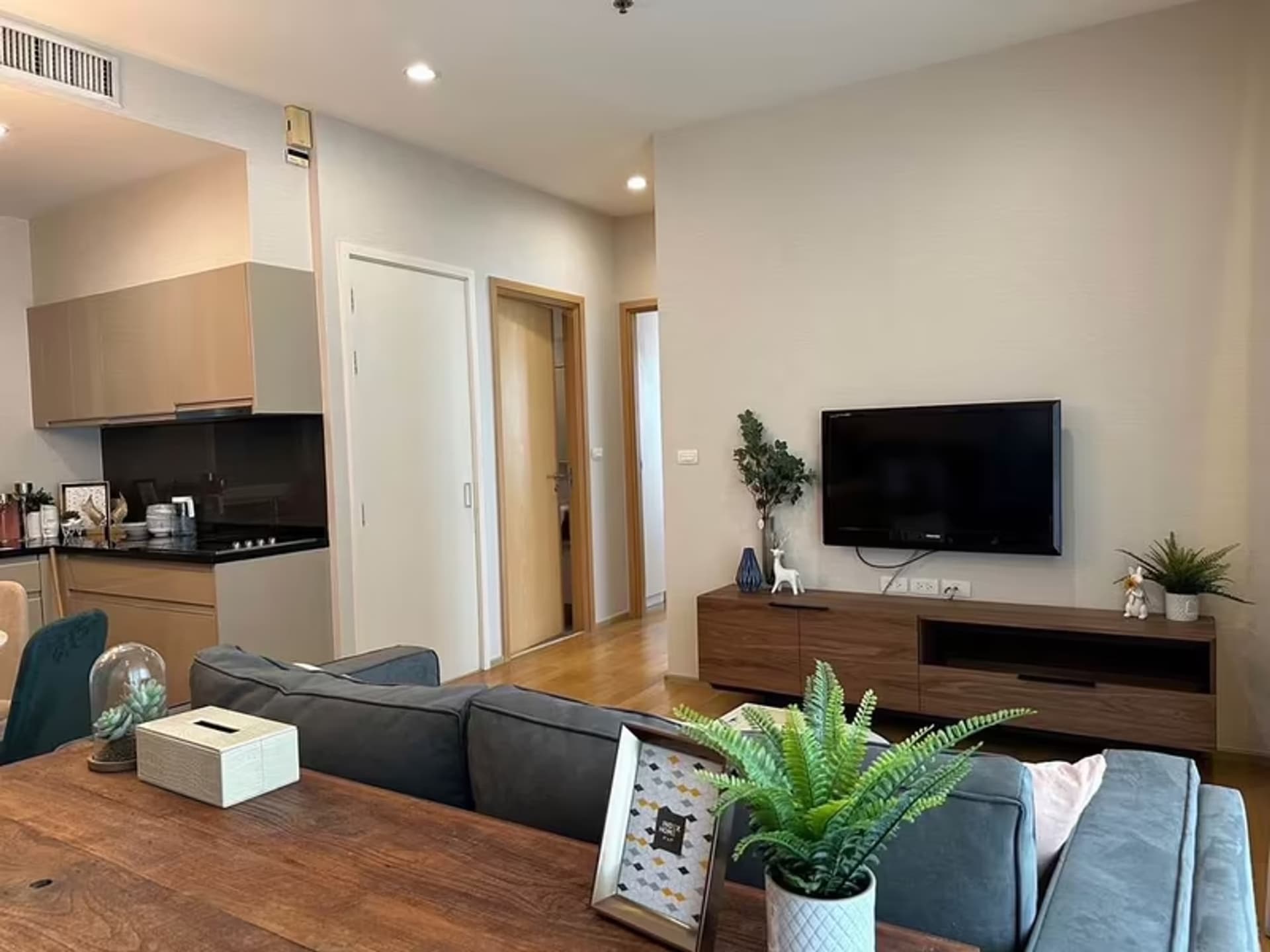 Condo for Rent at 39 by Sansiri - Image 3