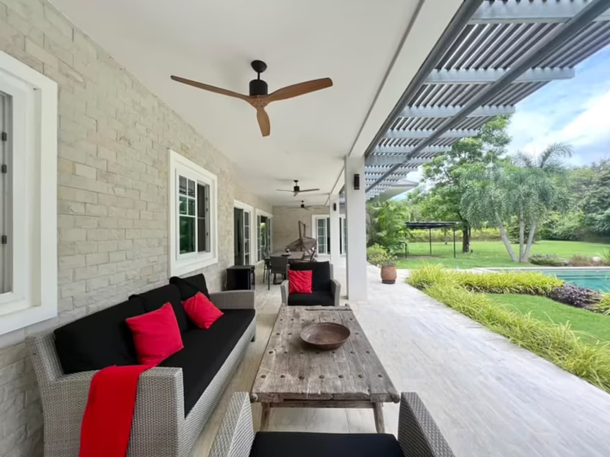 4 Bedroom House - Image 1