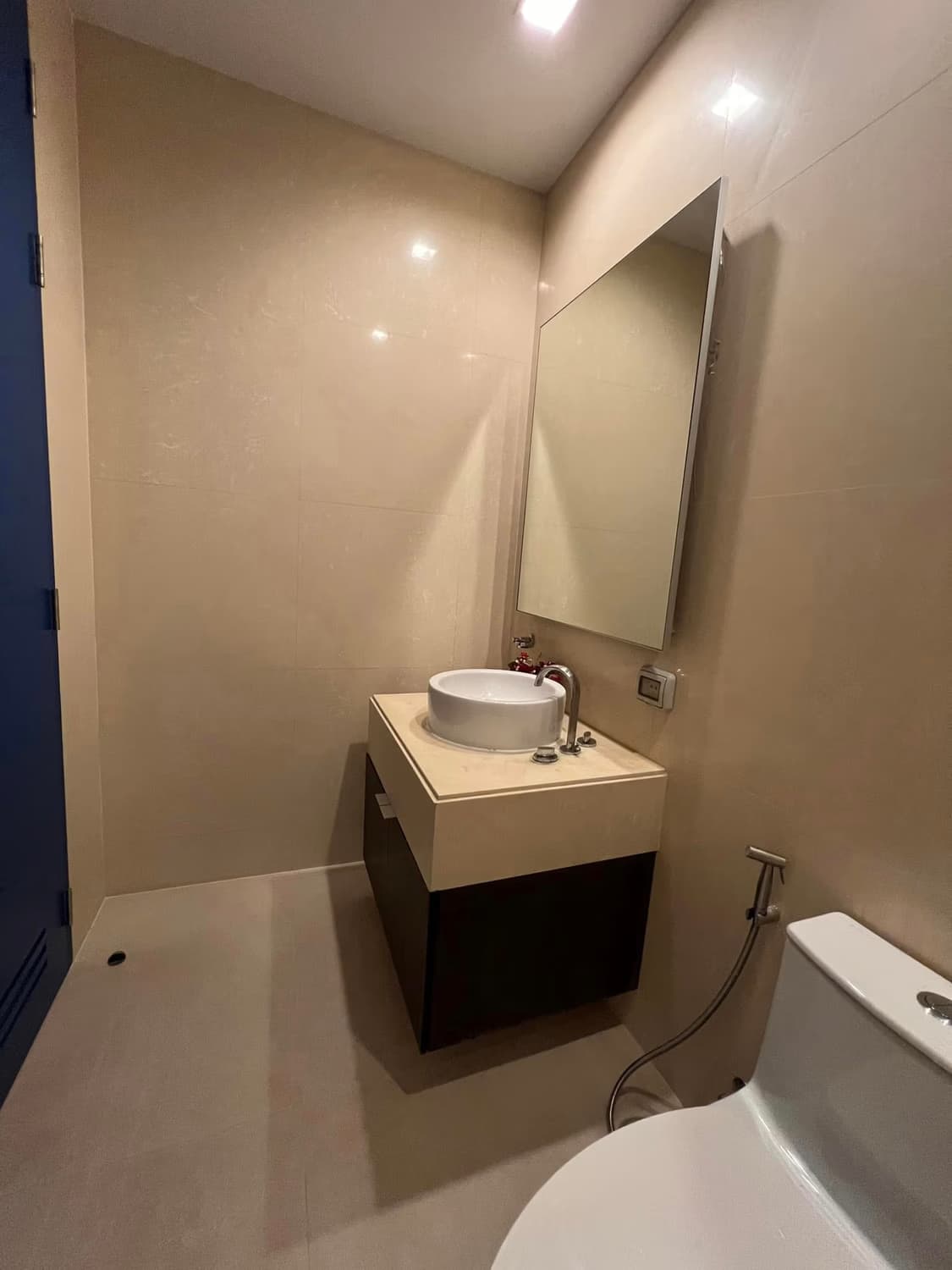  - Image 6