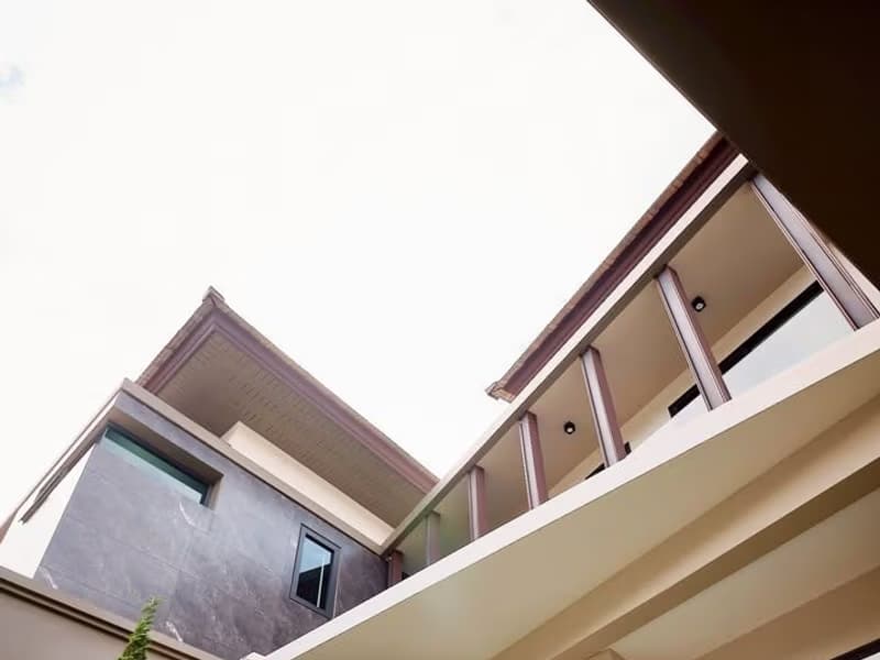 4 Bed House for Sale in Mae Rim