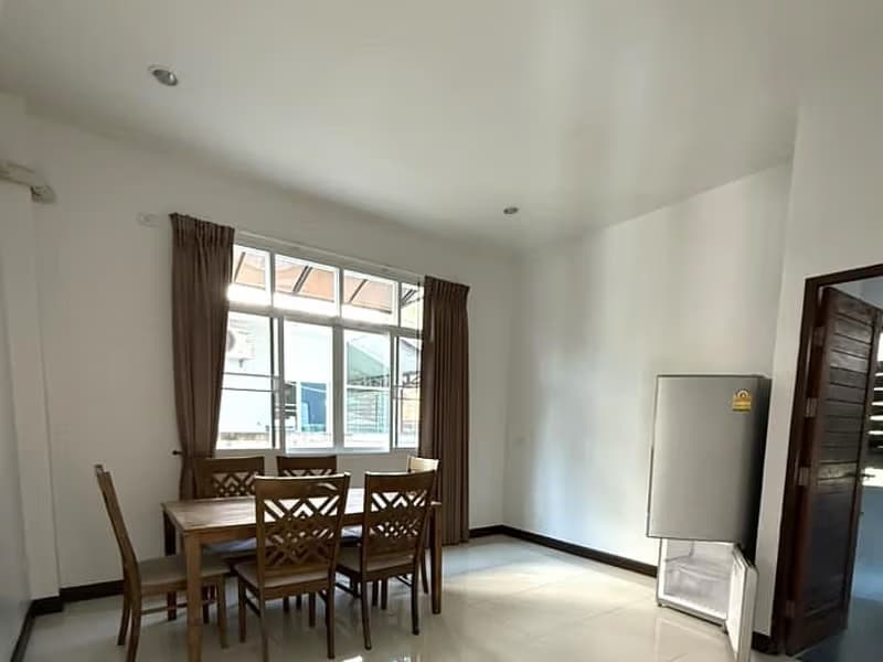4 Bed House for Rent and Sale in อำเภอเมืองเชียงใหม่